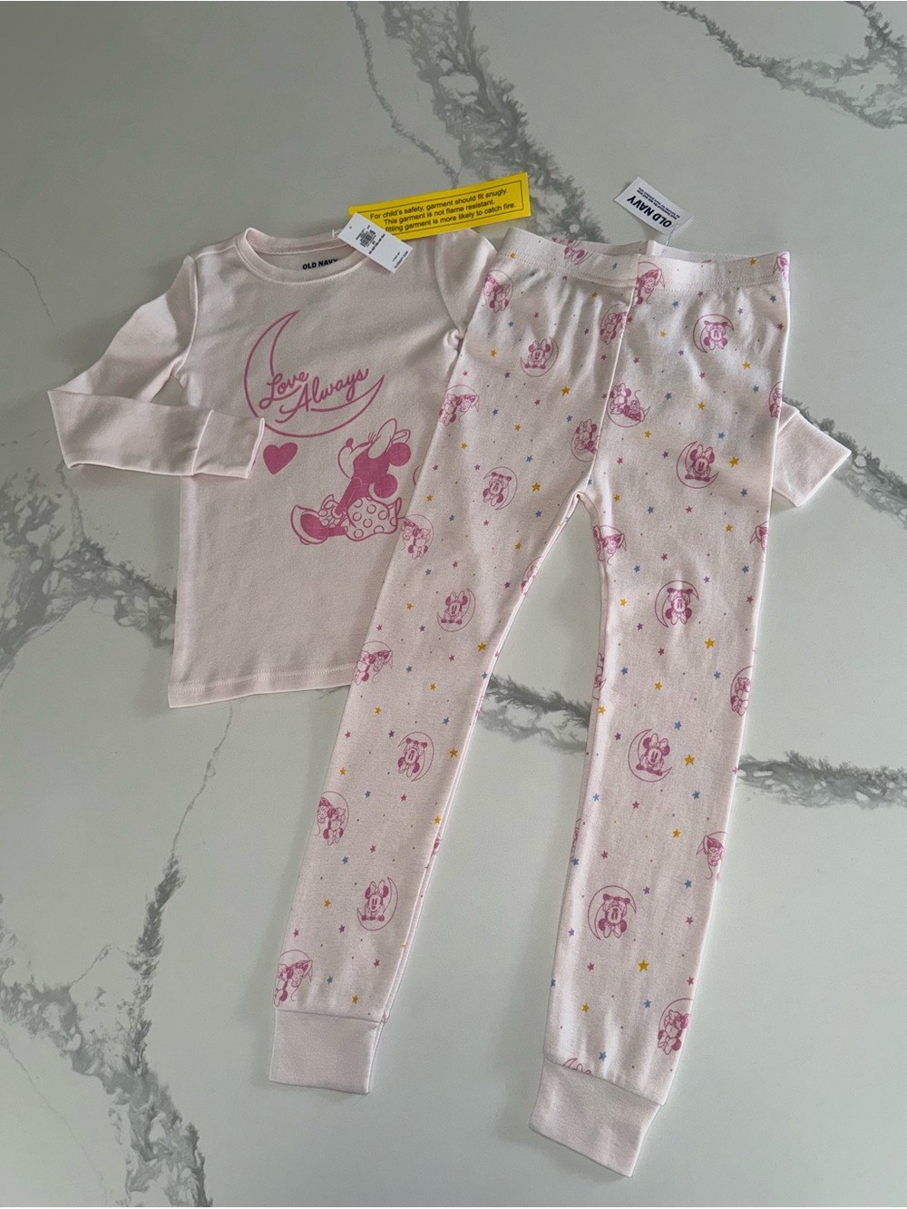 Old Navy Girls Minnie Mouse Pink Moon Pajamas Size 5